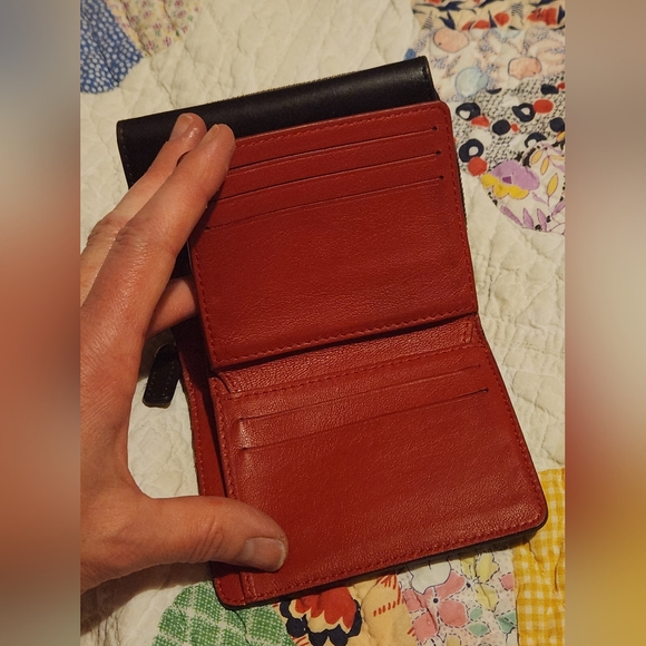 CELINE Logo Leather Trifold Wallet/9X2033 - Picture 5 of 15